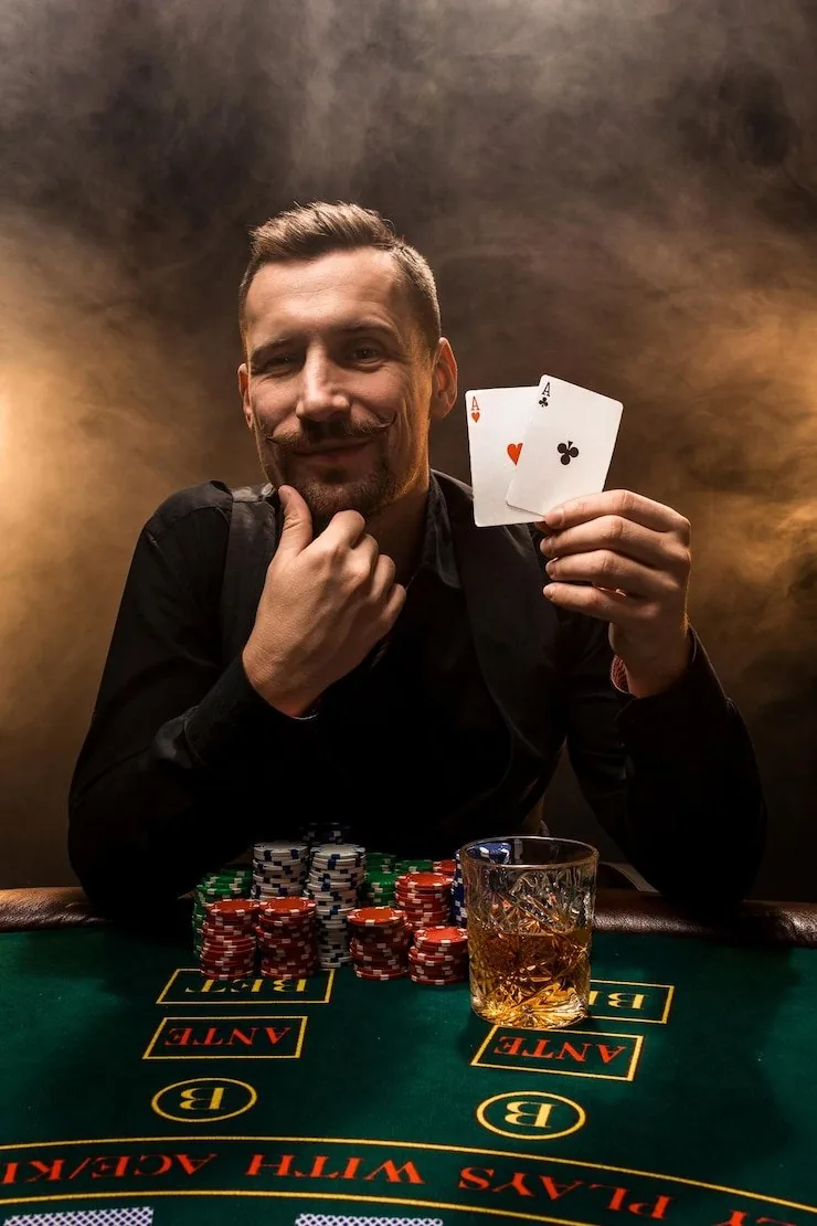 588wn Real Table Games, Right in Your Pocket